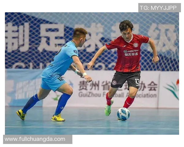 南京足球队在选拔赛中以66分稳居积分榜首位展现强劲实力 南京足球队在选拔赛中以66分稳居积分榜首位展现强劲实力